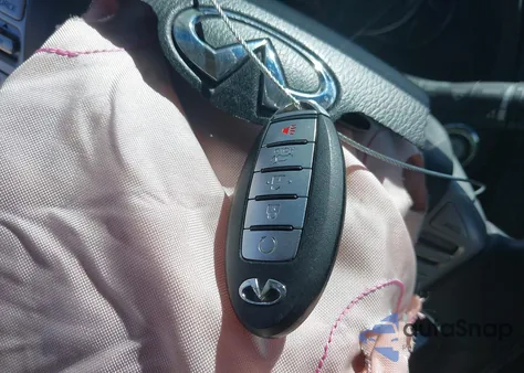 2017 Infiniti Qx80 z USA, uszkodzony, nr VIN JN8AZ2NC8H9432436